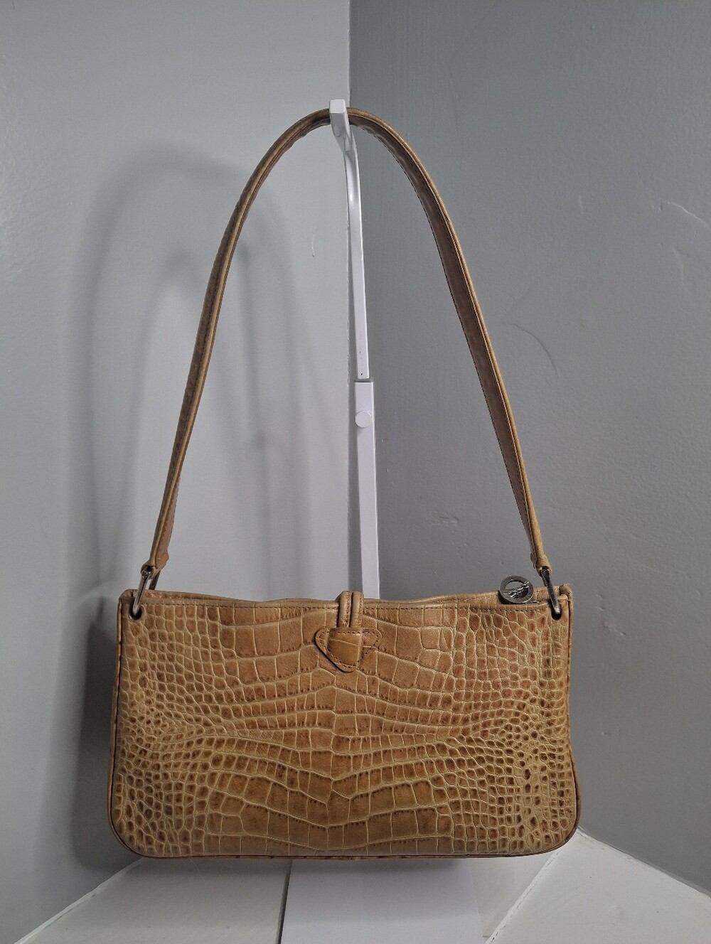 Longchamp Roseau Vintage Croc Embossed Leather Baguette Shoulder Bag Tan - Picture 2 of 13